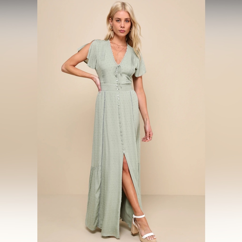 Lulus sage green maxi dress